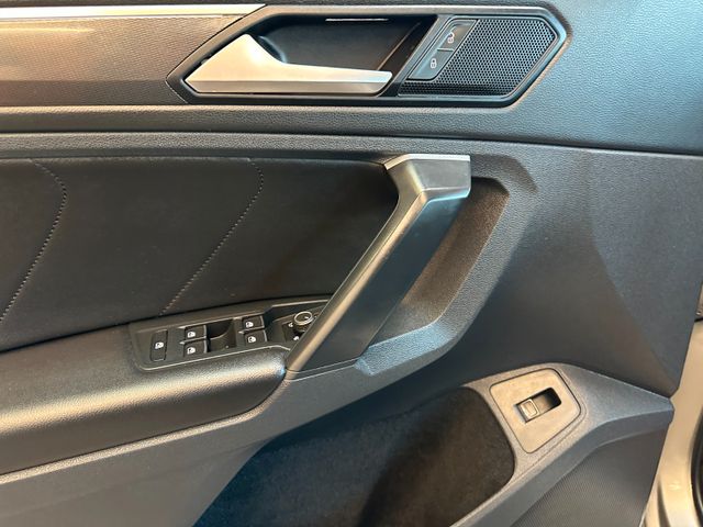 MYAUTOCENTER – Gebraucht- und Jahreswagen mit Werkstattservice in Pfaffenhofen Volkswagen Tiguan *1.HAND*MEMORY*ACC*LED*CARPLAY*3-ZONEN*