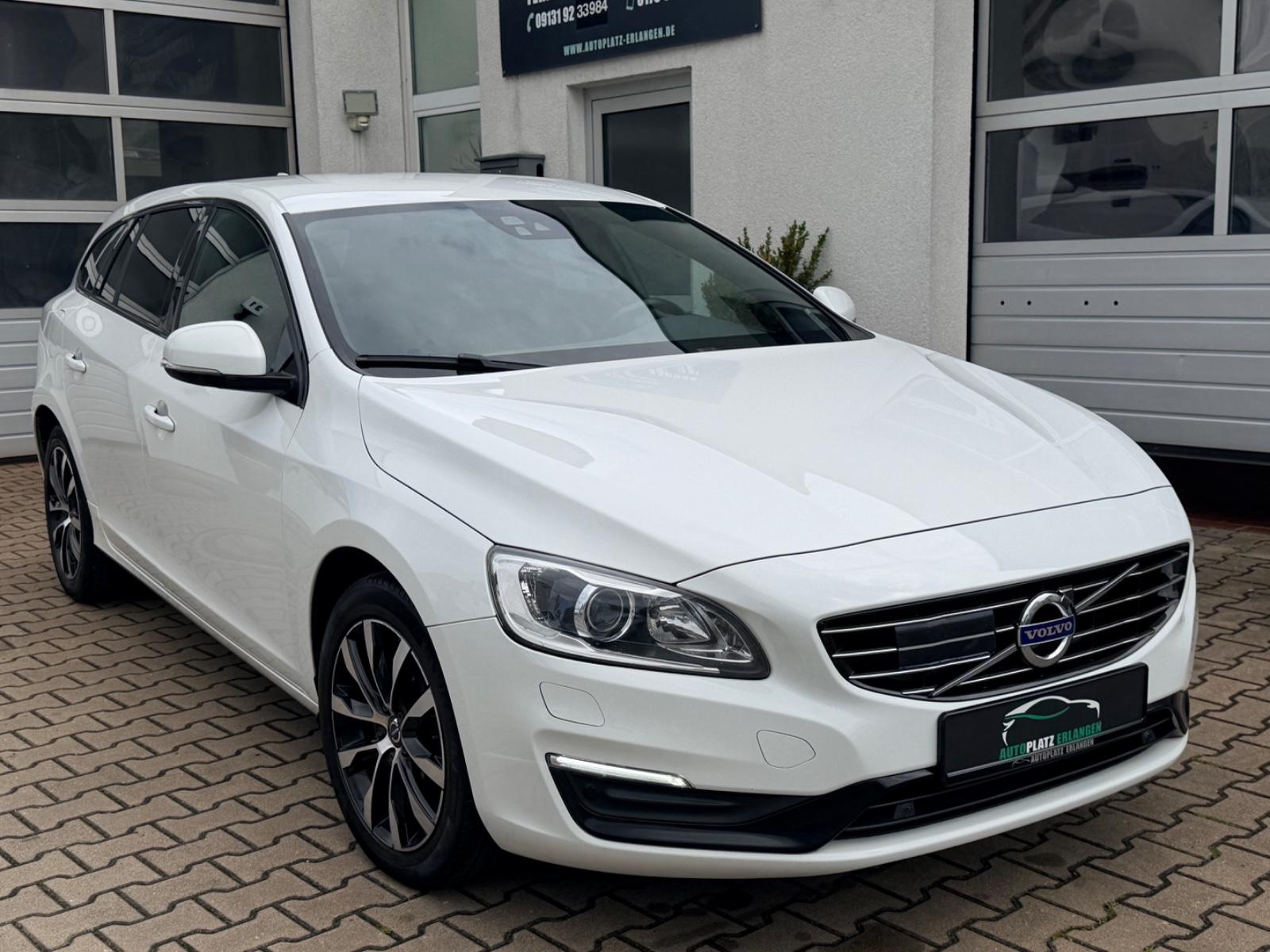 Volvo V60 Kombi Linje Svart *Xenon*Stdh*1.Hd.*