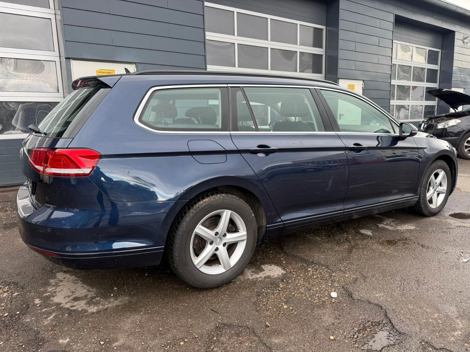 Volkswagen Passat Variant Comfortline BMT 1 Jahr Garantie