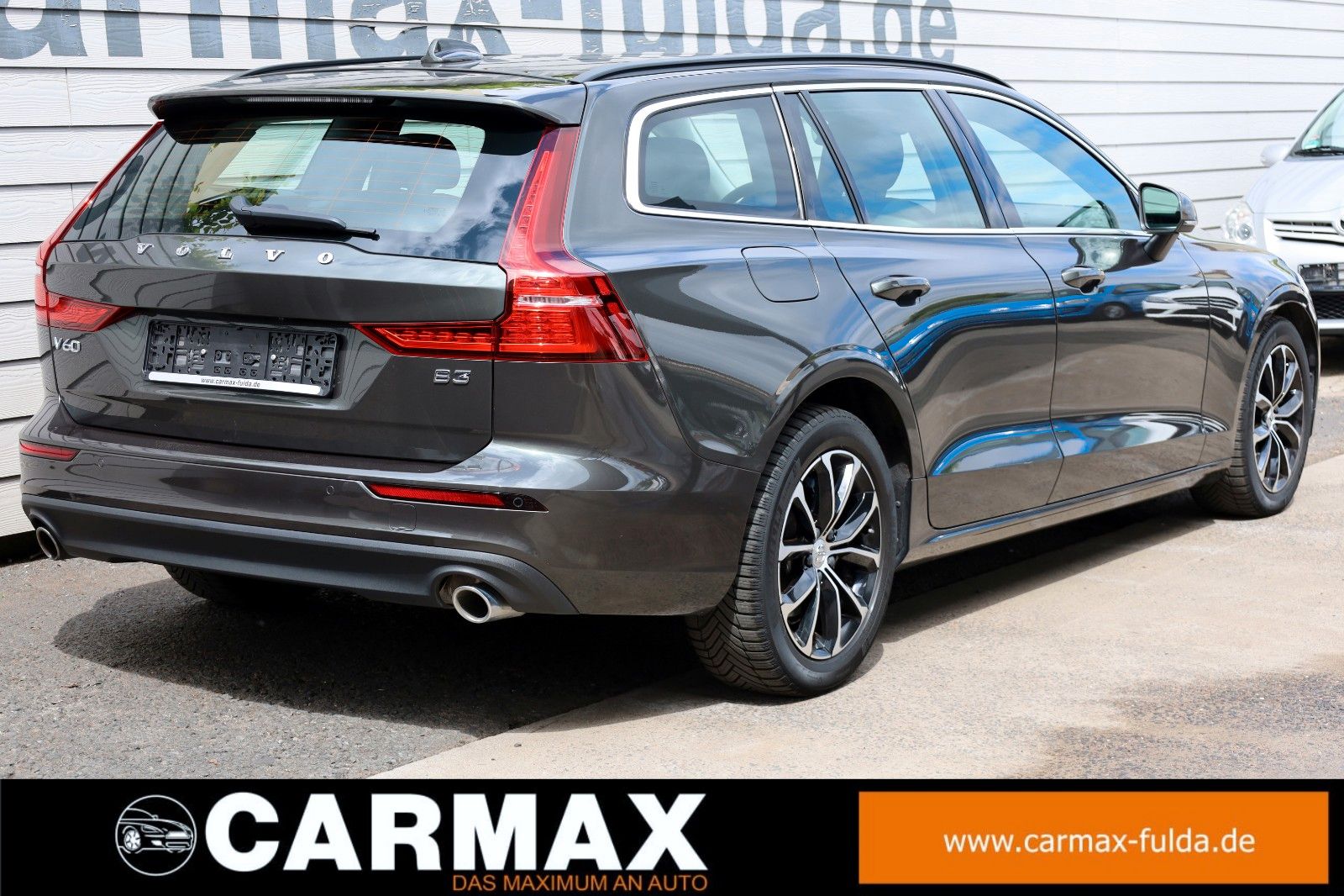 Fahrzeugabbildung Volvo V60 Kombi Momentum Pro,Aut.,Navi,Kamera, AHK el.