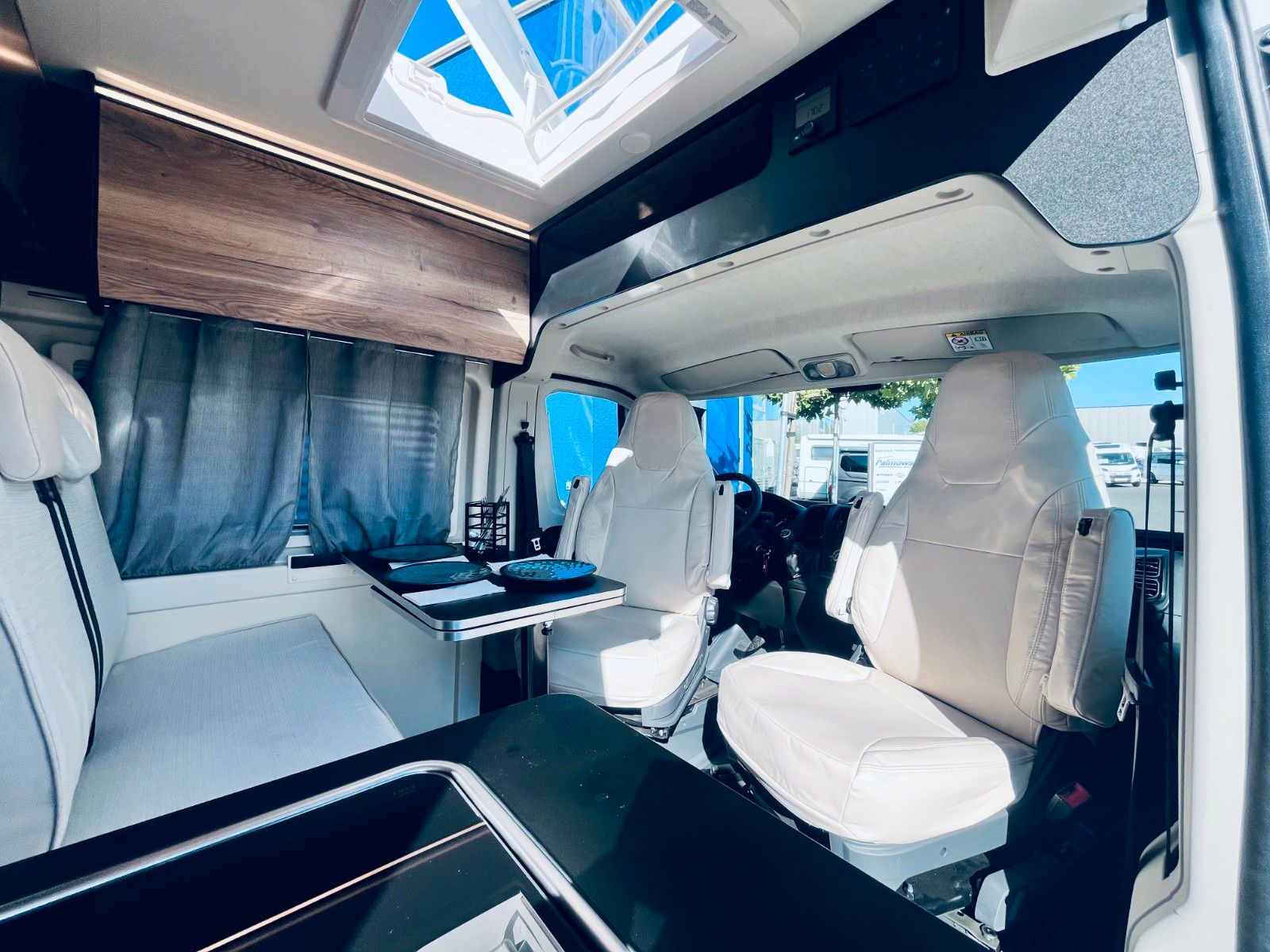 Fahrzeugabbildung XGO X-Van 2 Modell 2026 HERBST DEALS ALL IN