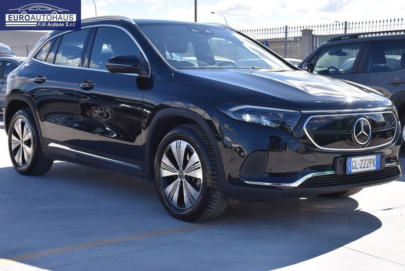 Mercedes-Benz EQA EQA 250 SPORT *LUCI AMBIENTE* imagem 3