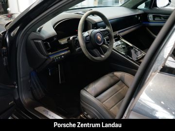 Porsche Panamera - 8