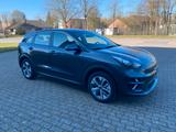 Kia Niro Edition *T-Leder*Navi*Scheckheft* - Kia mit Elektro-Antrieb: Limousine, Automatik
