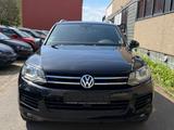 Volkswagen Touareg 3.0 V6 TDI BMT * LEDER * AHK * XENON - gebrauchte VW Touareg aus dem Jahr 2010