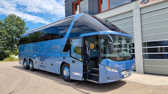 Neoplan 5217 Starliner, Wohnmobil  Konferenzbus Bürobus