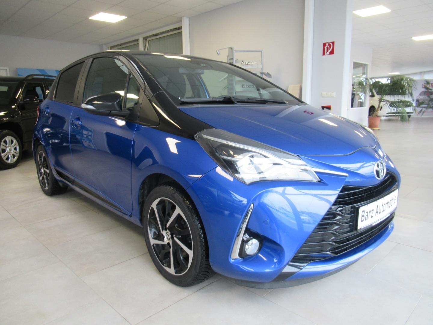 Toyota Yaris Style Selection Kamera / Panorama Dach/SHZ
