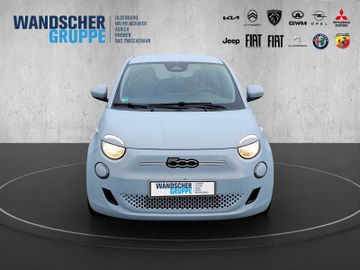 Fiat 500 e Icon KeyLess+Navi+SHZ+LM+SoundSys+SpurH