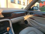 Jaguar XJ 8 4,0 - gebrauchte Jaguar XJ8 aus dem Jahr 2000
