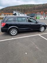 Opel Astra H Caravan 1.7 CDTI 125PS VHB - Opel Astra aus 2010 mit Diesel-Antrieb