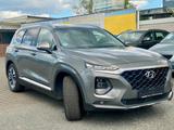Hyundai Santa Fe Premium 4WD - 7 Sitzer -Panorama Dach - Autos mit Automatikschaltung