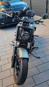 Indian Chief Dark Horse, Jekill & Hyde, Sissybar, usw - CHOPPER US