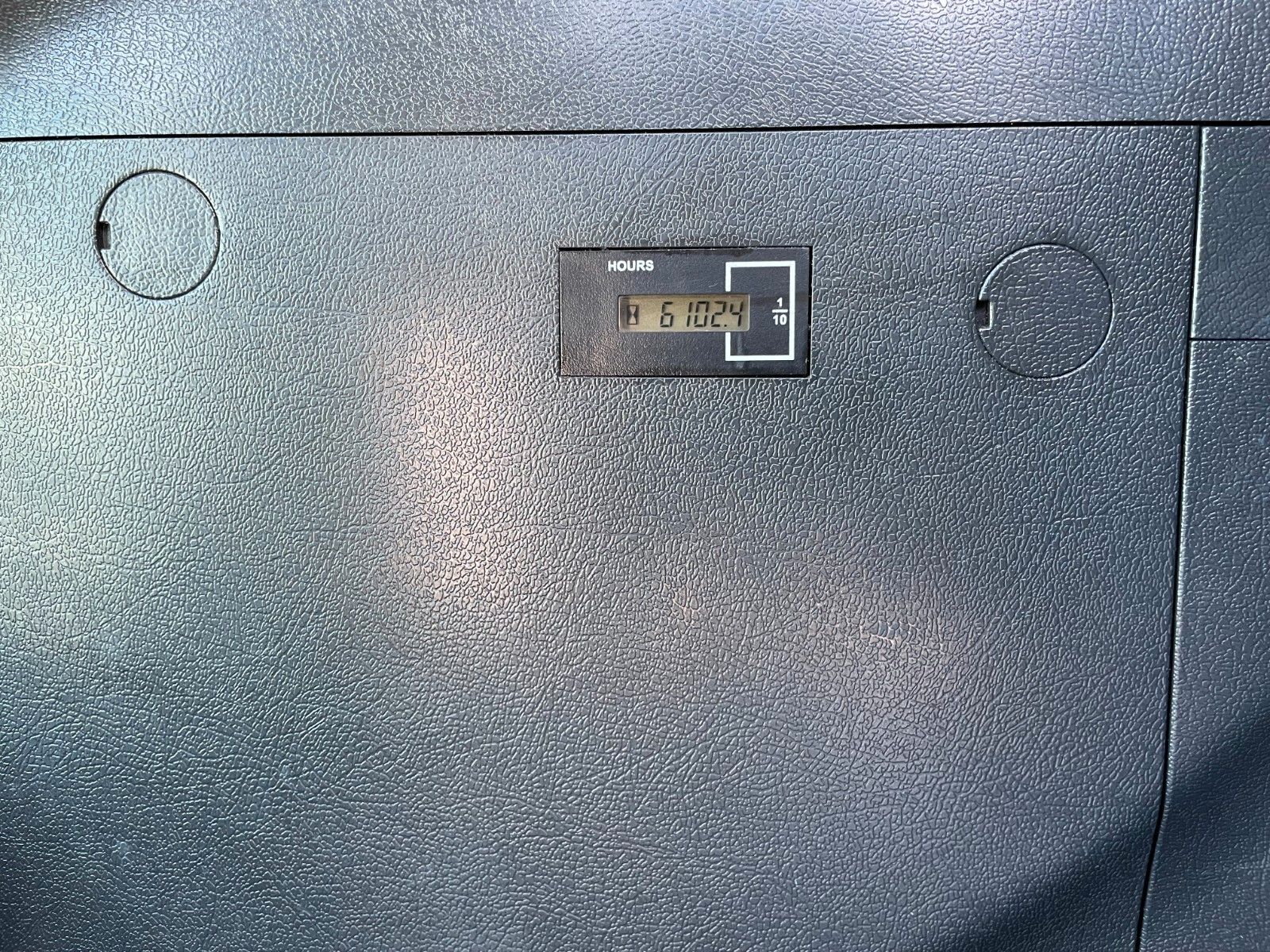 Fahrzeugabbildung Hyundai HW 180 / 6.102h / Tieflöffel / OQ70/55 / Klima