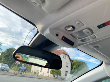 Bild 16 Opel CORSA e EDITION SHZ DAB