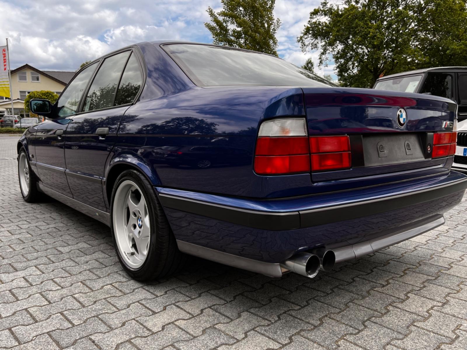 BMW E 34 M 5 Limousine. Deutsch, Nürburgringpaket