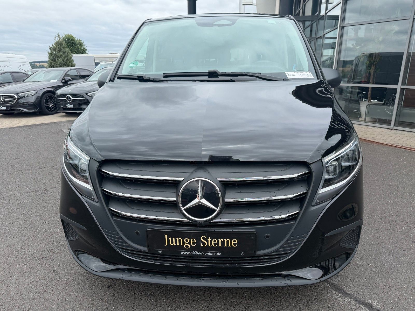 Fahrzeugabbildung Mercedes-Benz Vito 119 CDI 4x4 Extral AHK 2,5to Stdheiz LED