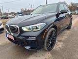 BMW X5 xDrive50i -