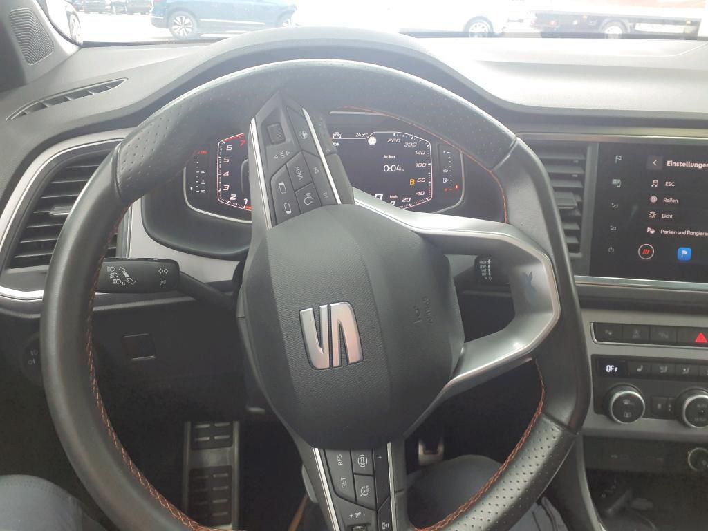 SEAT Ateca FR-Line 4Drive 2.0 TSI DSG AHK*Pano*RFK*PD