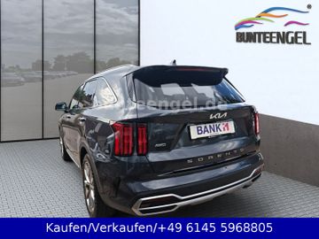 KIA Sorento - 4
