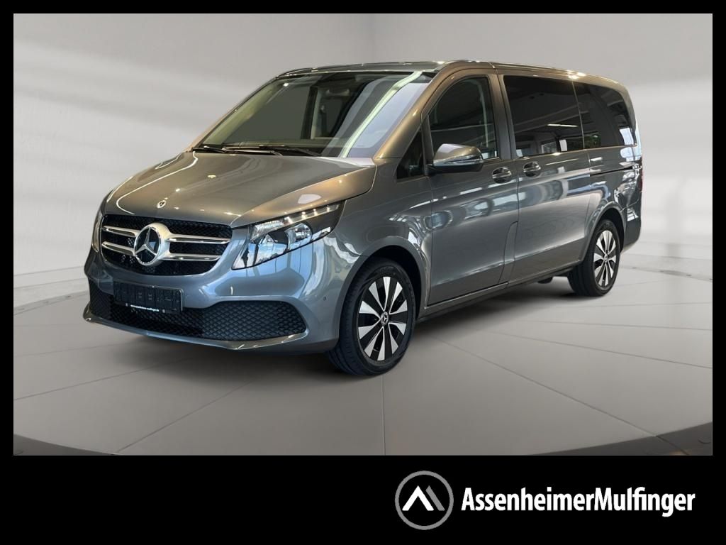 Mercedes-Benz V 220