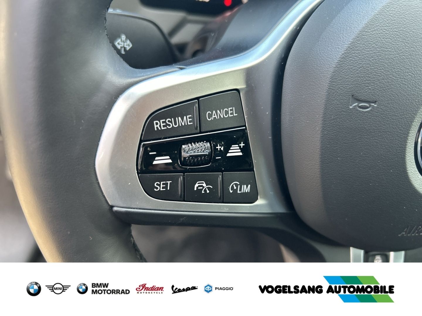 Fahrzeugabbildung BMW 218 Gran Coupe i M Sport Park-Assistent Navi LED