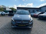 Mercedes-Benz B 220 CDI / d URBAN AUTOMATIK NAVI PDC FACELIFT - Mercedes-Benz B 220 Kombi Gebrauchtwagen