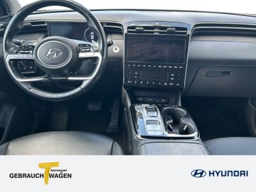 Hyundai TUCSON - 12