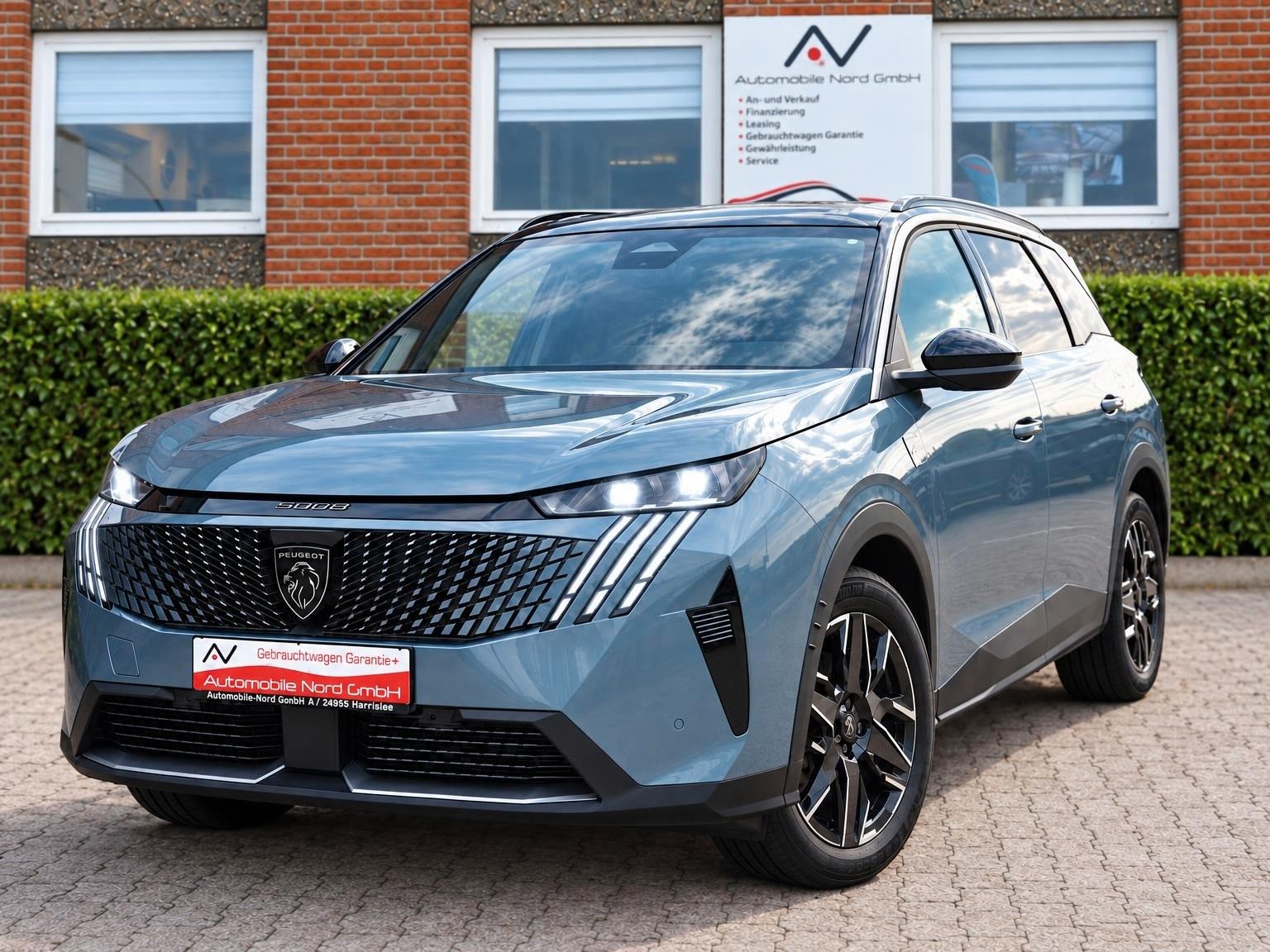 Peugeot 5008 145 GT*Hybrid*Panorama*7 Sitzer*Kamera imagem 2