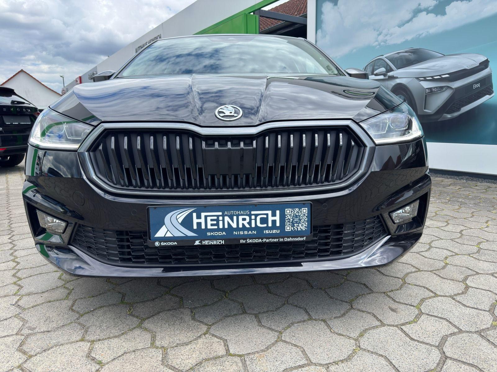 Skoda Fabia Style 110PS DSG*RFK*ACC*NAVI*behLen*BehFro