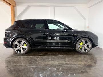Porsche Cayenne - 9