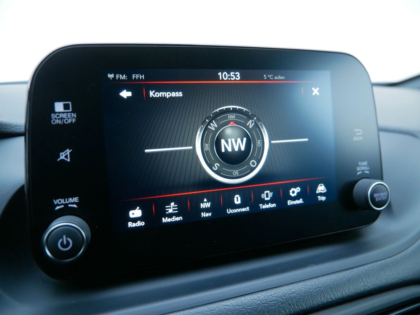Fahrzeugabbildung Fiat Tipo Kombi 1.4 T-Jet S-Design Kamera NAVI SHZ AL