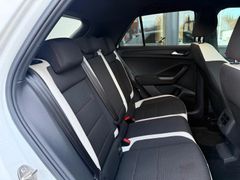 VW T-Roc Sport 4Motion/ DAB+/ NAVIGATION/ DCC/ LED VW T-Roc Sport 4Motion/ DAB+/ NAVIGATION/ DCC/ LED