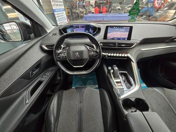 Peugeot 3008 - 10