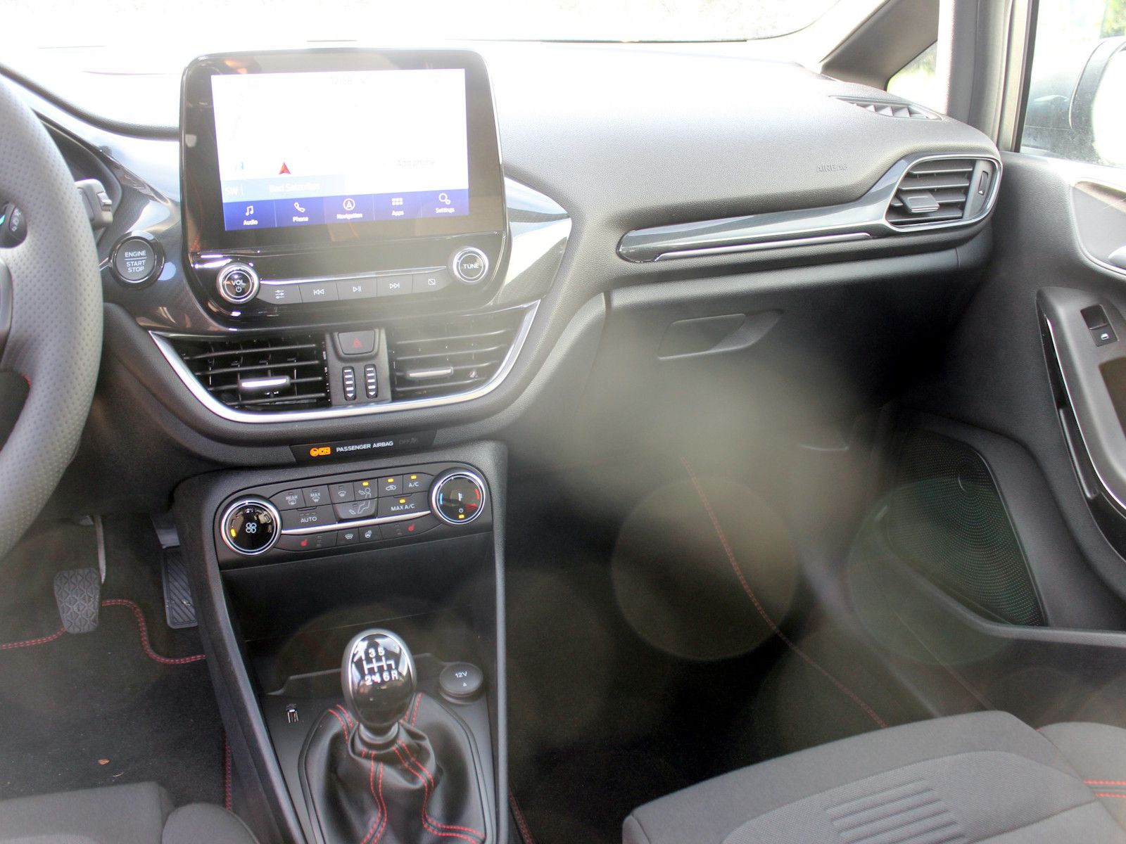 Fahrzeugabbildung Ford Fiesta ST-Line X 1,0 EcoBoost Hybrid