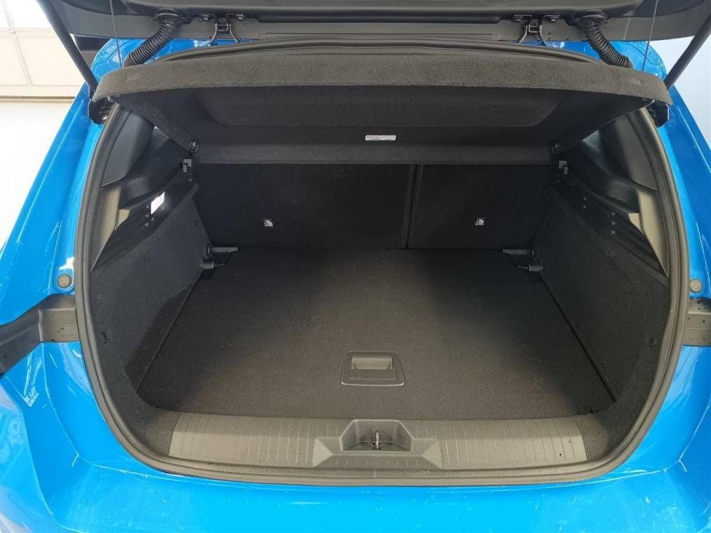 Fahrzeugabbildung Opel Astra L 1.2 Turbo Lim. 5-trg. GS