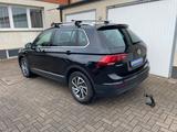 Volkswagen SOUND NAVI MEDIA APPLECARPL.ACC.SPUR.AHK.PDC.MFL - VW Tiguan Gebrauchtwagen