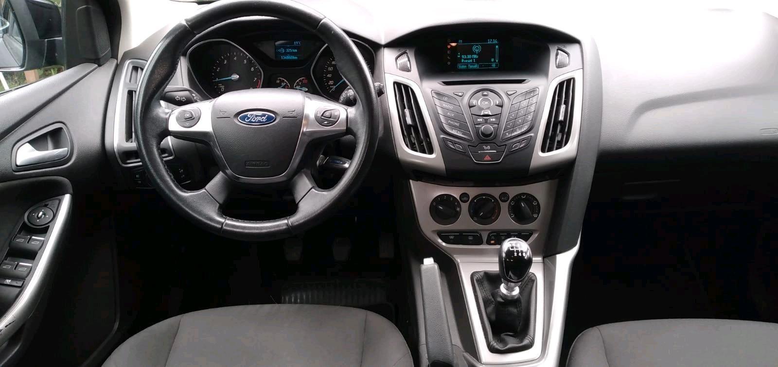 Ford Focus 2014 — photo 6