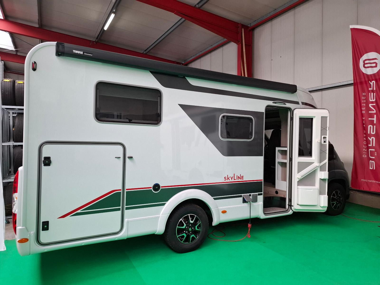 Bürstner Lyseo Time SkyLine 690 G Navi - ACC