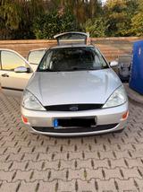 Ford Focus 1.6 Ambiente - gebrauchte Ford Focus aus dem Jahr 2000