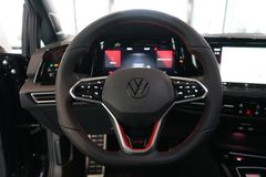 VW Golf GTI Clubsport | Akrapovic | Pano | AHK VW Golf GTI Clubsport | Akrapovic | Pano | AHK