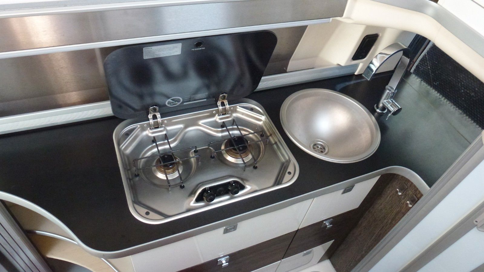 Fahrzeugabbildung Volkswagen T6 Westfalia Club Joker  - Hochdach -