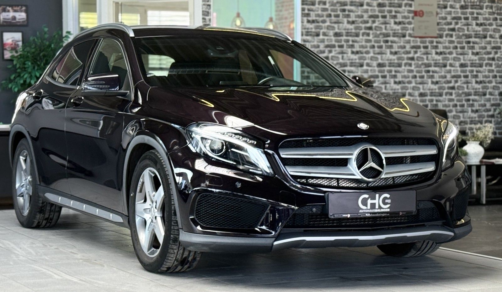 MERCEDES-BENZ GLA 200 AMG Line |H&amp;K|Kamera|SHZ|