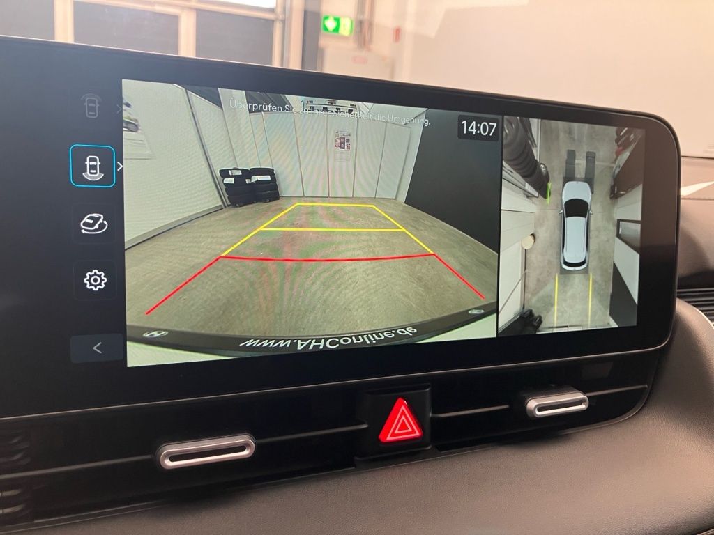 Fahrzeugabbildung Hyundai IONIQ 5 2WD 84kWh Uniq 2xKlima 360 4xSHZ AUT HUD