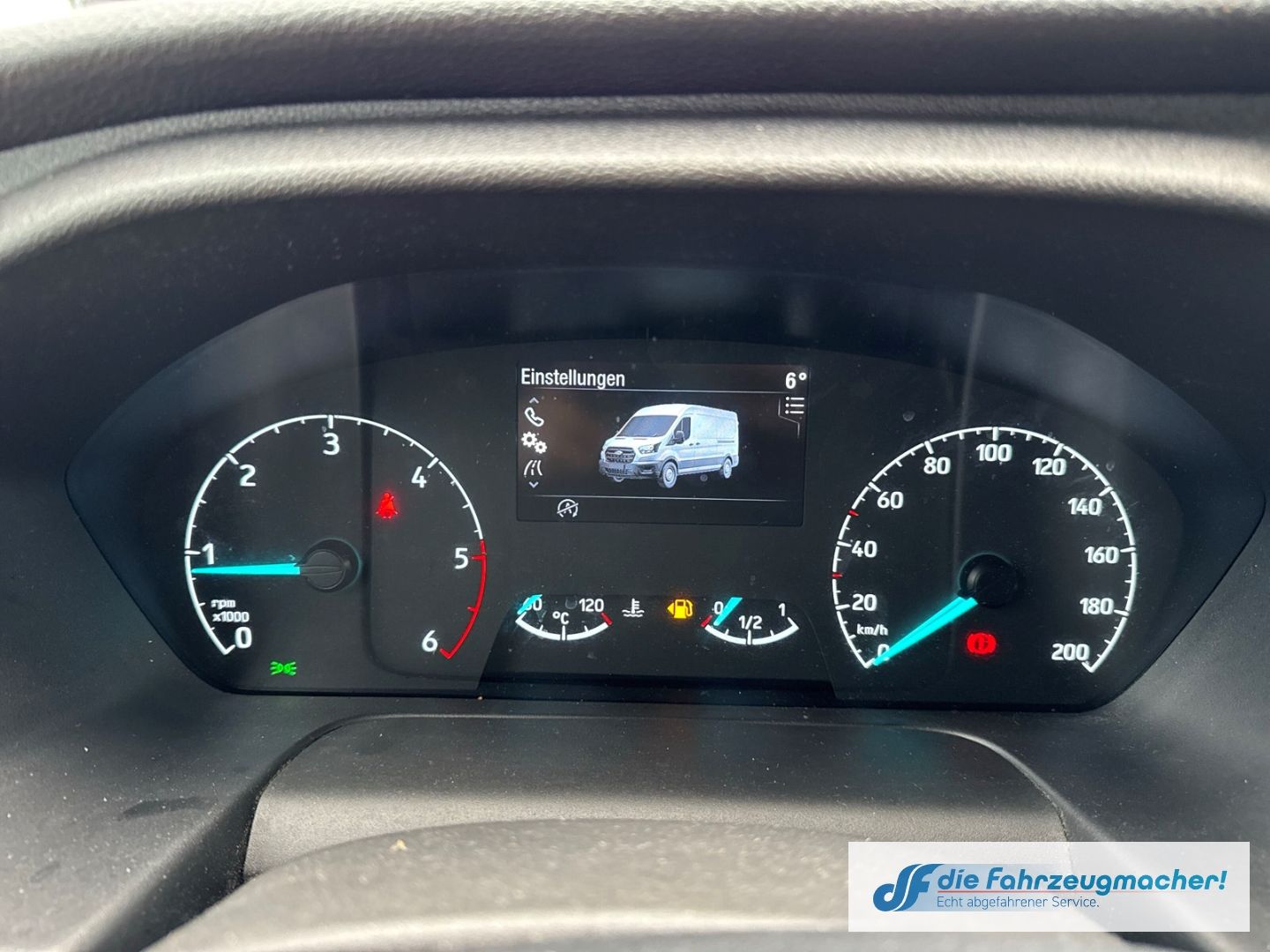 Fahrzeugabbildung Ford Transit Kasten Werkstatteinr. L2 3,5t Navi CarPl