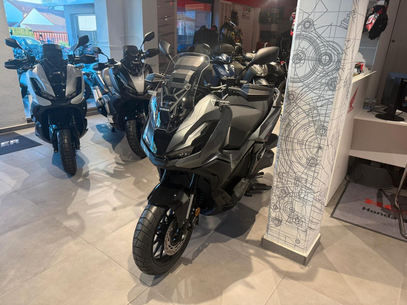 Honda ADV350 2026 Iridium Gray *sofort verfügbar*