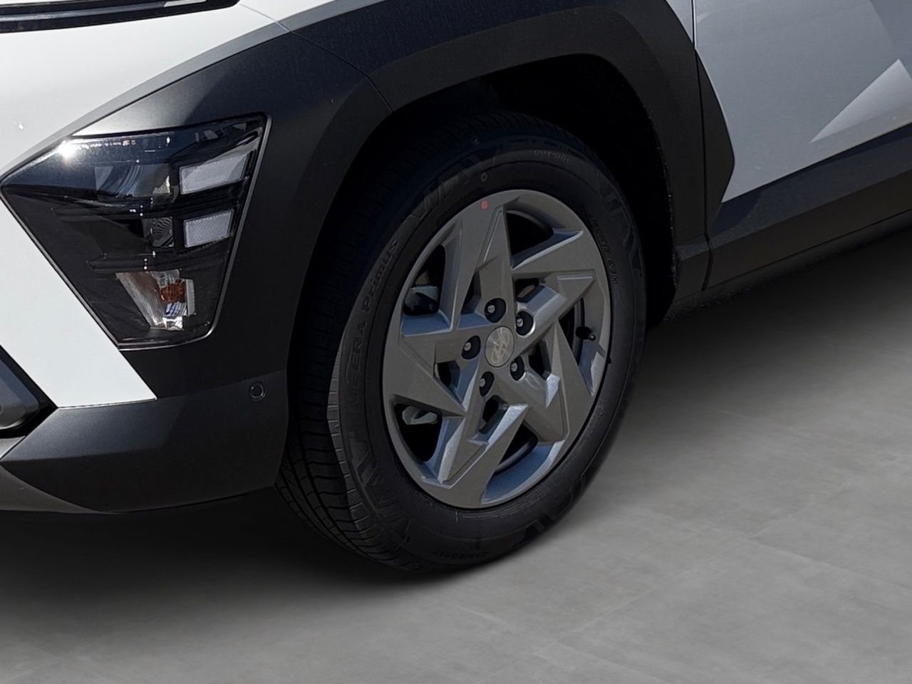 Fahrzeugabbildung Hyundai KONA TREND SHZ*LHZ*NAVI*PDC*360 Kamera*KEYLESS