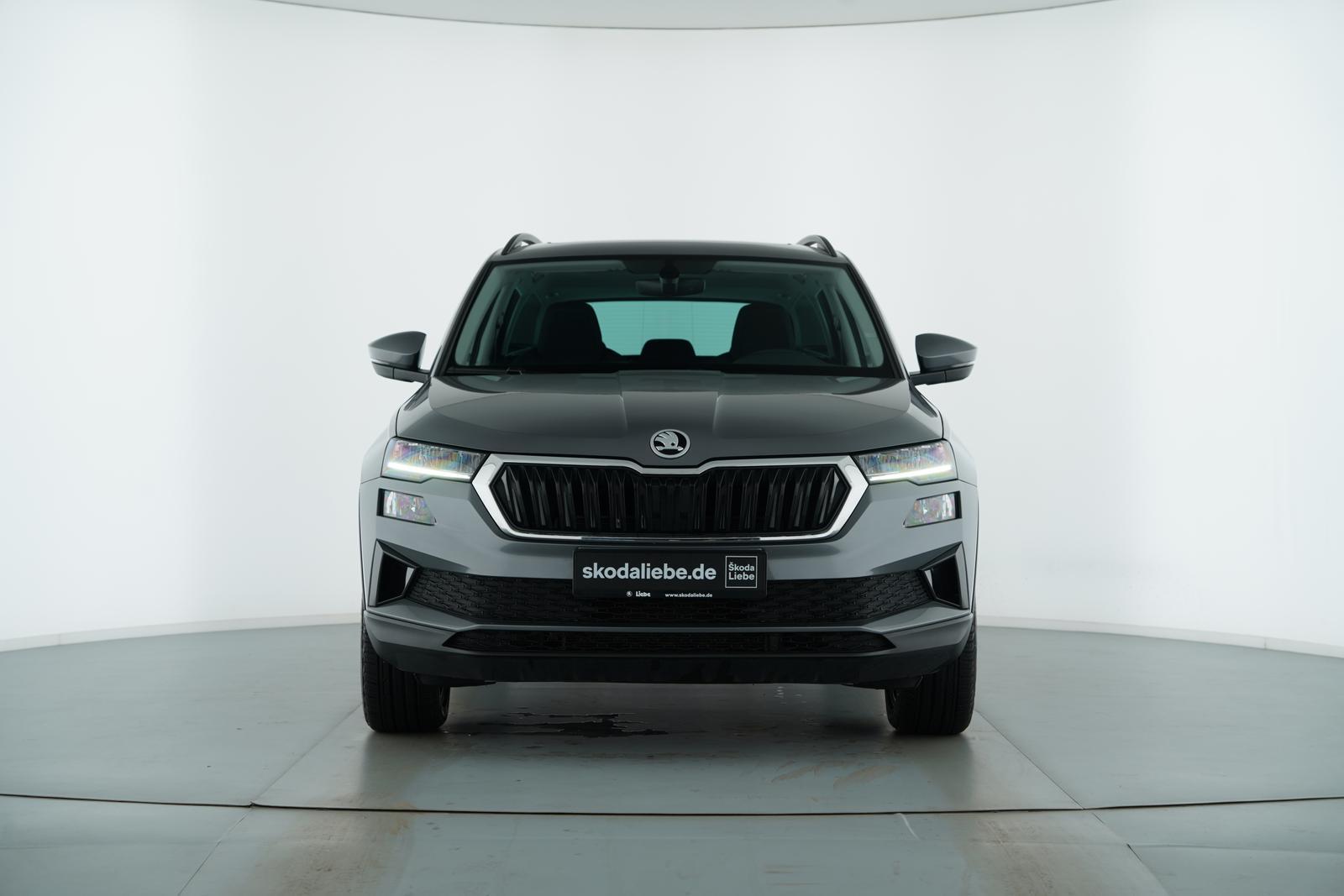 Skoda KAROQ AMBITION 2.0TDI PANORAMA+ANHÄNGERKUPPLUNG