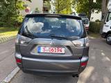 Mitsubishi Outlander 2.0 DI-D Invite - Mitsubishi Outlander Invite mit Diesel-Antrieb