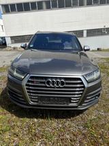 Audi SQ7 4.0 TDI quattro tiptronic - - graue Audi SQ7