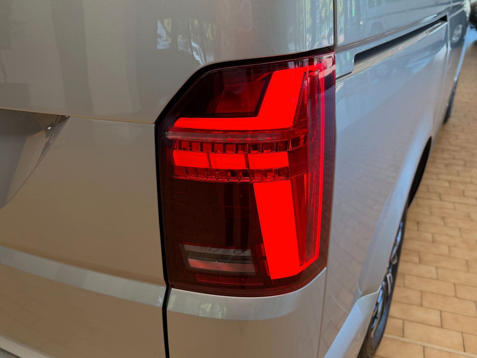 Volkswagen T6.1 California Ocean FWD 2.0 TDI 150PS DSG foto 19